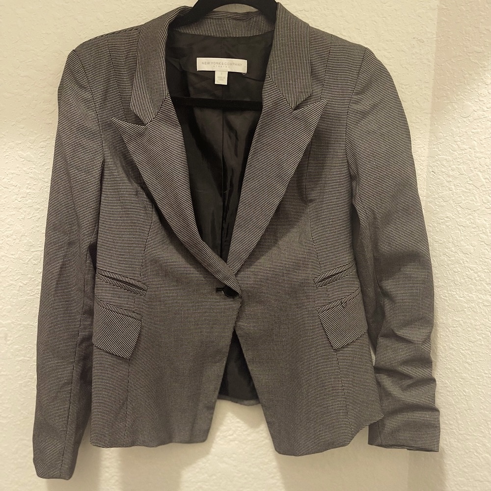 🌸 LOFT Black Blazer XSP | Timeless Chic Office Look